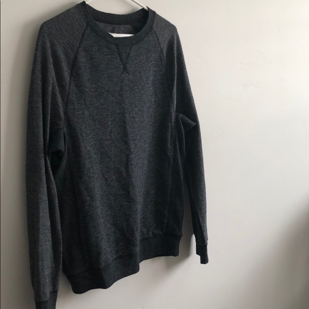 Men’s sweater